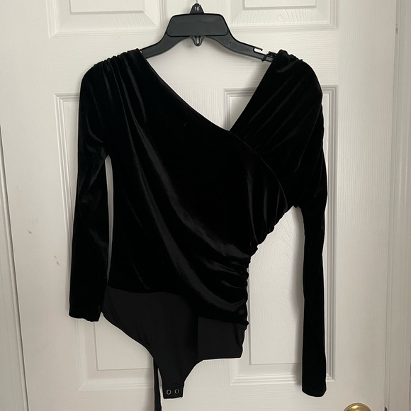 Express Black Formal Suede Bodysuit - Picture 1 of 3